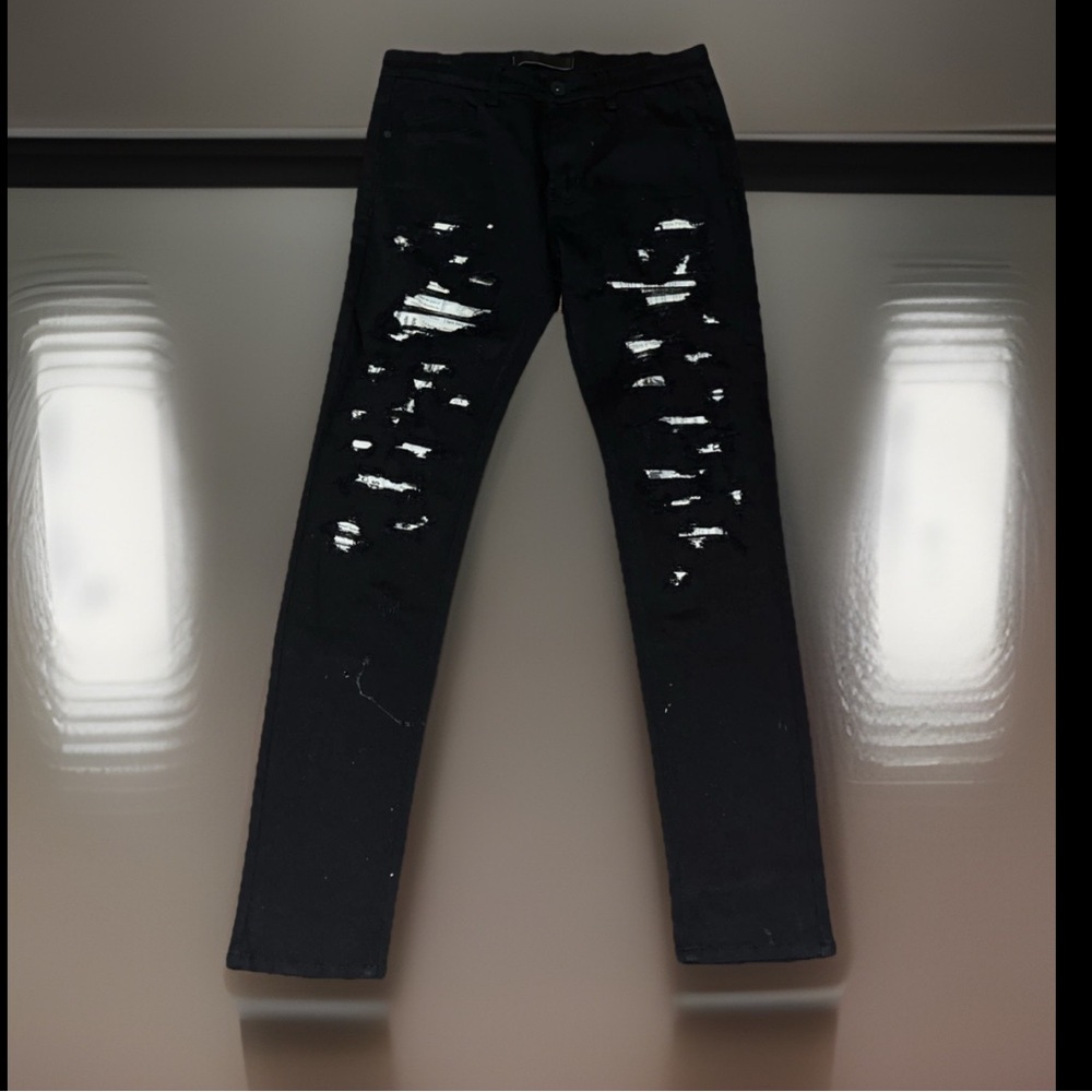 11 4 14 11 Black Distressed Jeans Newspaper Comfort Stretch Run/Skate/Sleep NWT